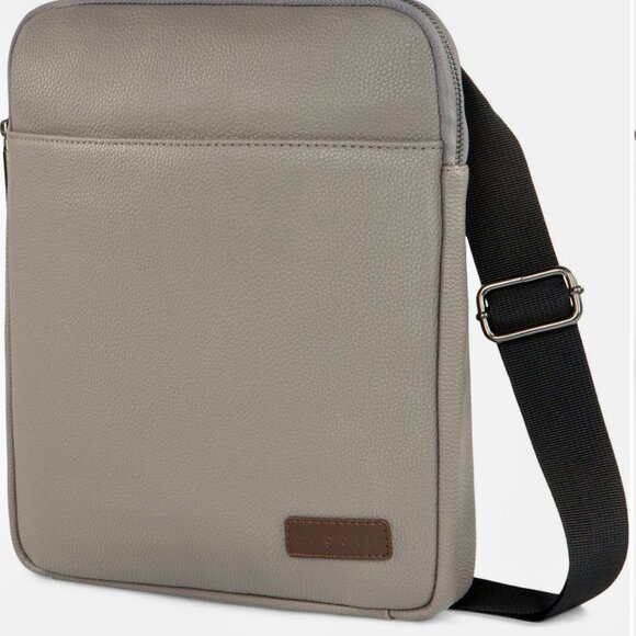 New With Tags!
Bugatti Large Crossbody - Picture 15 of 16